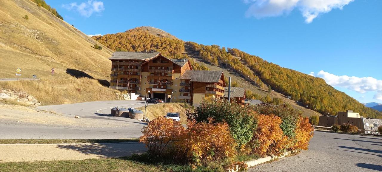 La Foux 2 Pieces Apartment อัลโลส ภายนอก รูปภาพ