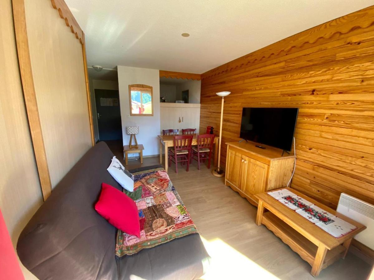 La Foux 2 Pieces Apartment อัลโลส ภายนอก รูปภาพ
